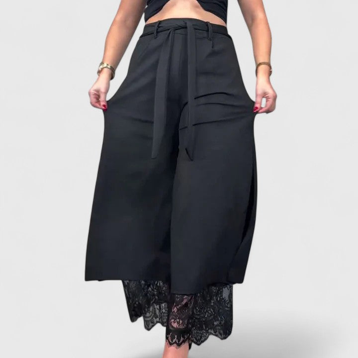 MADONNA SOPHISTICATED PANTS