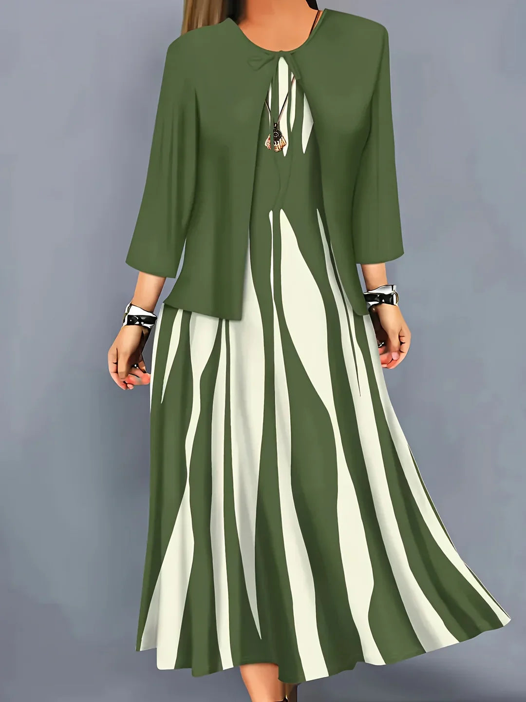 DANILA STYLISH 2-PIECE SET