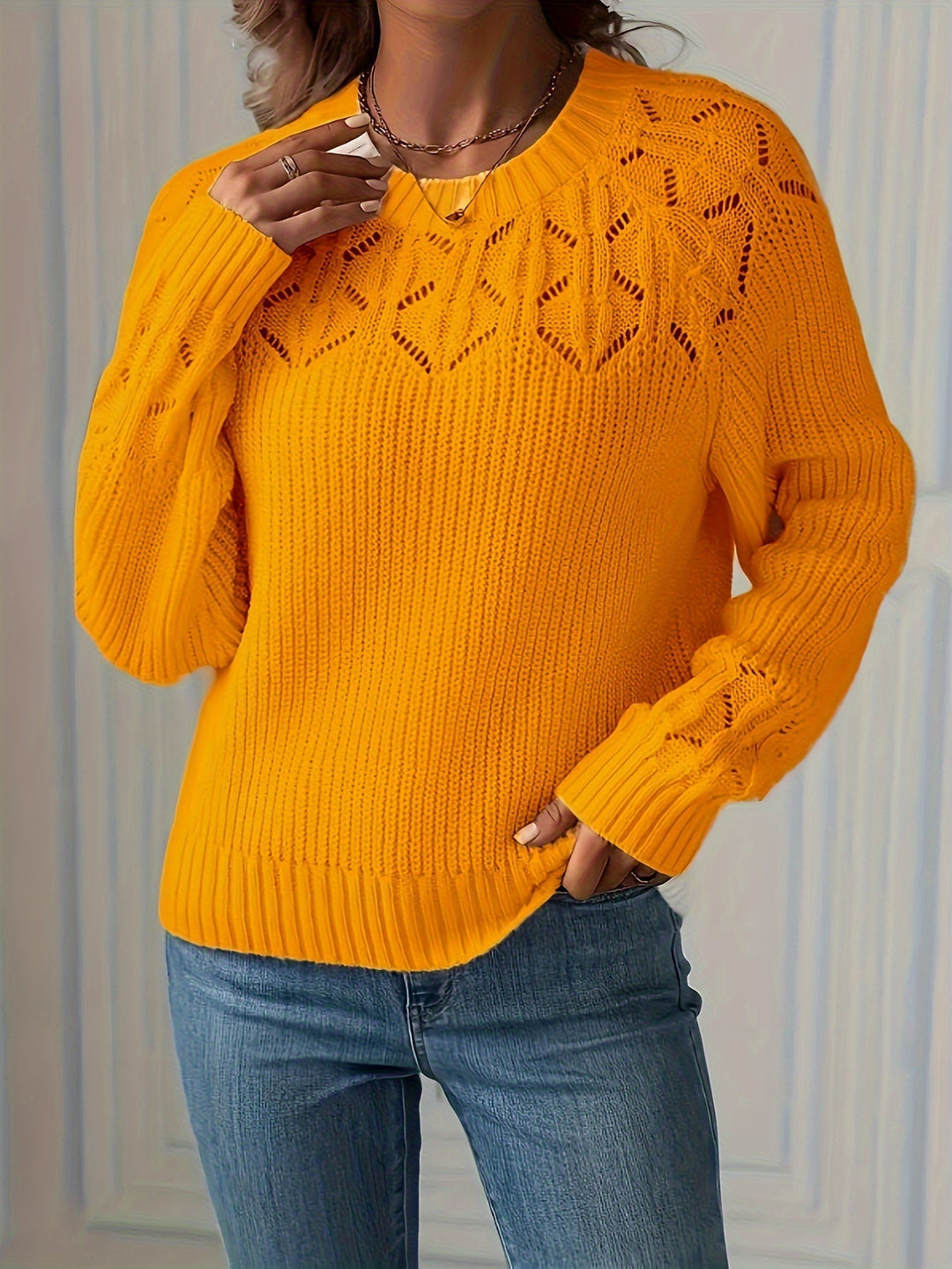 NASIA ELEGANT LONG-SLEEVE SWEATER