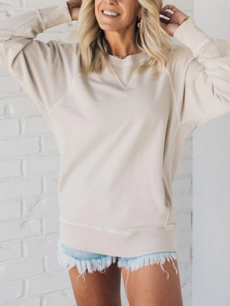 OLIVIA SWEATSHIRT