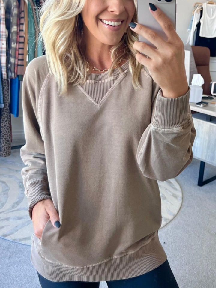 OLIVIA SWEATSHIRT