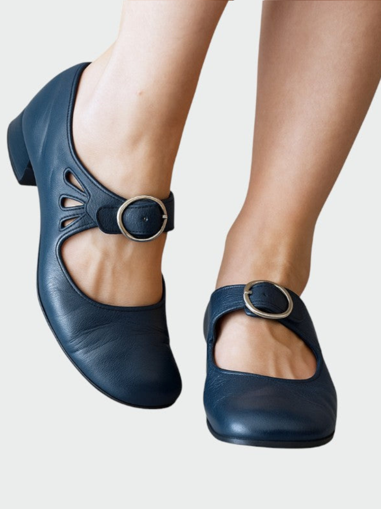 JESSICA CLASSIC BUCKLE SHOES