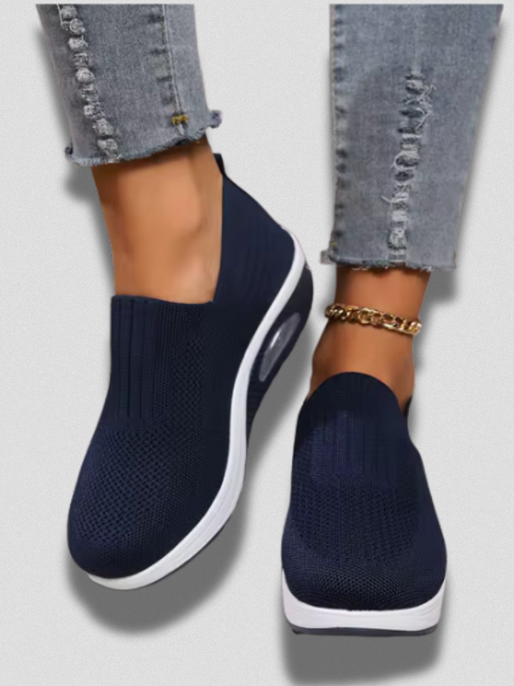 ADRIENNE WALKING SHOES