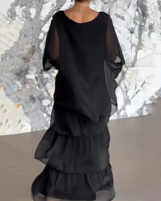 CAROLINE ELEGANT FLOWING MAXI DRESS