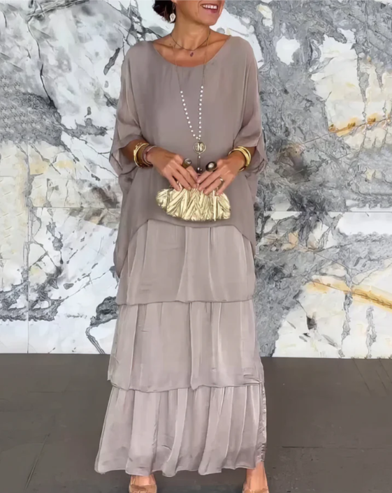 CAROLINE ELEGANT FLOWING MAXI DRESS