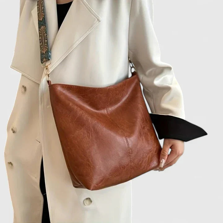 Elyzandraa - Sophisticated Handbag