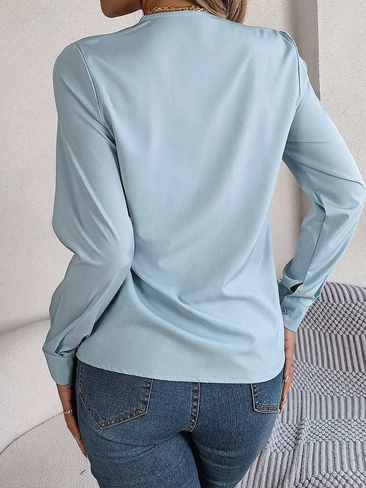 LIZZY SOFT DRAPE V-NECK BLOUSE