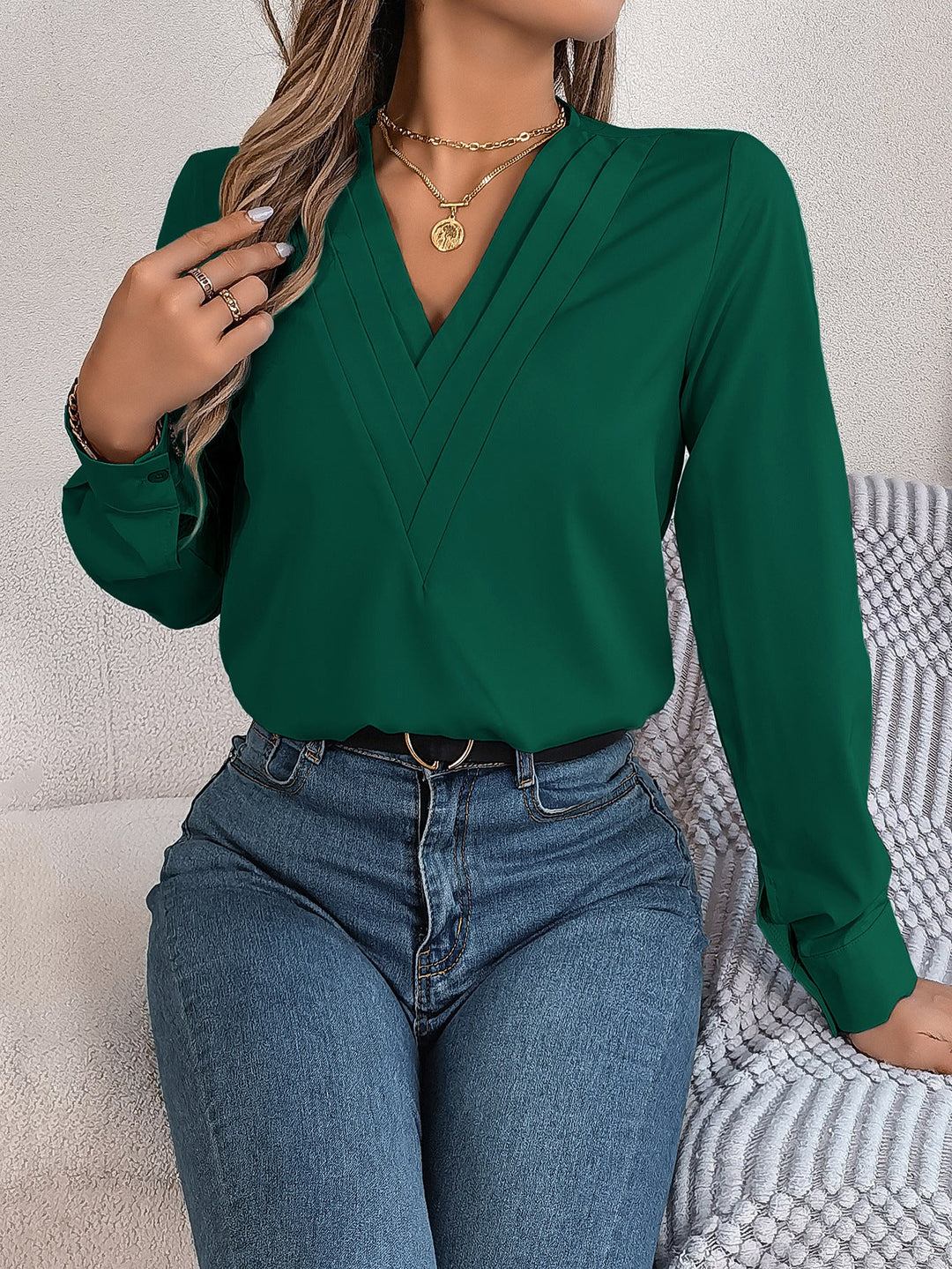 LIZZY SOFT DRAPE V-NECK BLOUSE